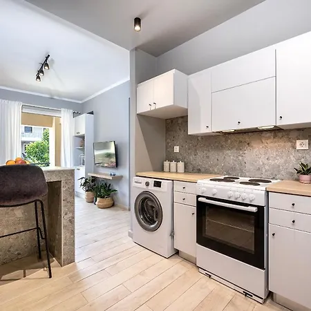 Warmth & Charm Island Style * Cos